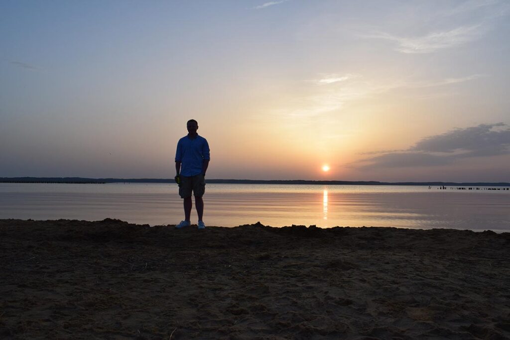 Camping Domaine De La Rive Campsite Lake Sunset