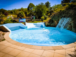 crazy river pool at saint avit loisirs