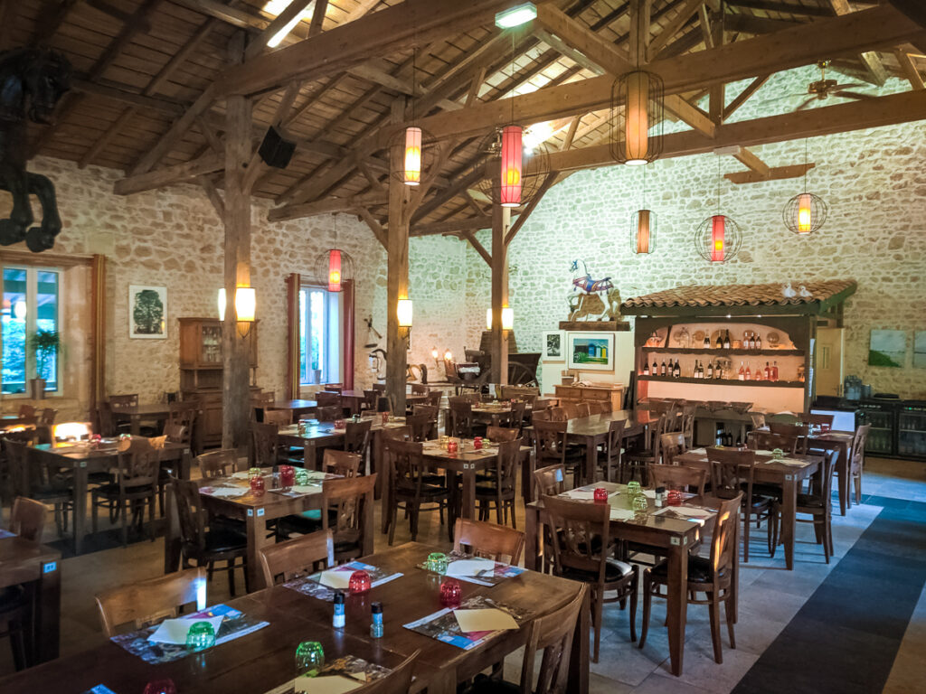 The restaurant at Sequoia parc campsite