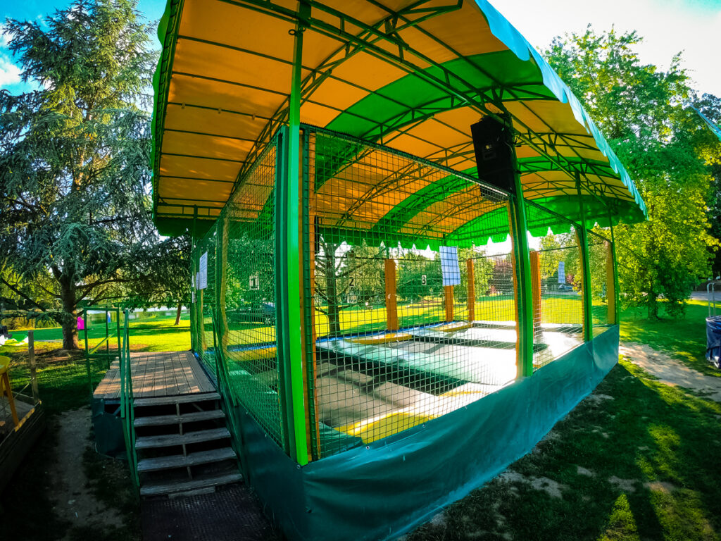 locked in trampolines at La Croix du vieux pont berny riviere france (45)