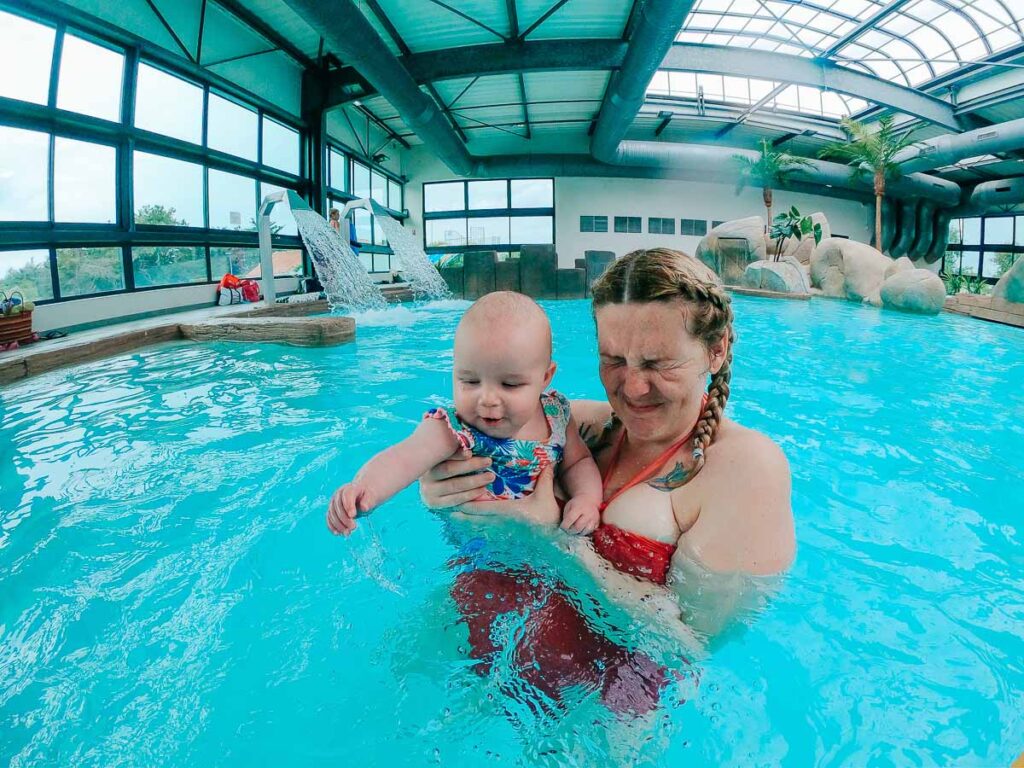 keep cool pool at Camping de l'ocean Brem Sur Mer