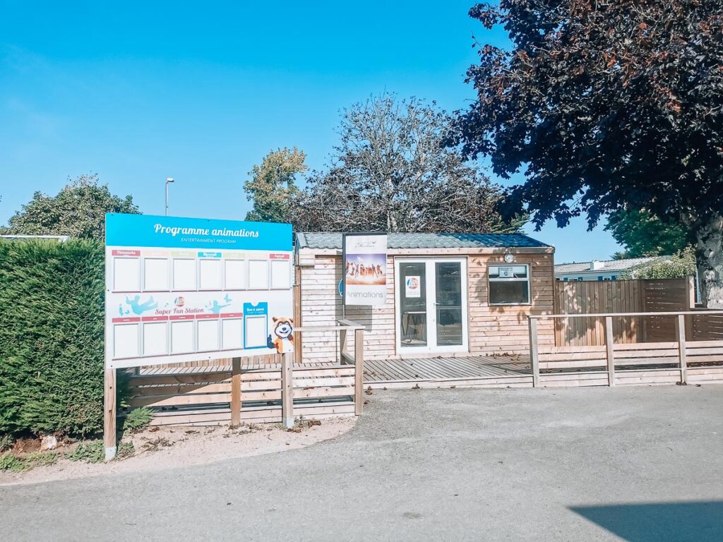 Animations office At Des Menhirs Campsite in Carnac (40)