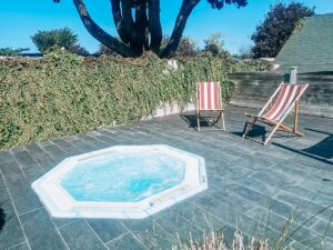 Hot tub At Des Menhirs Campsite in Carnac (55)