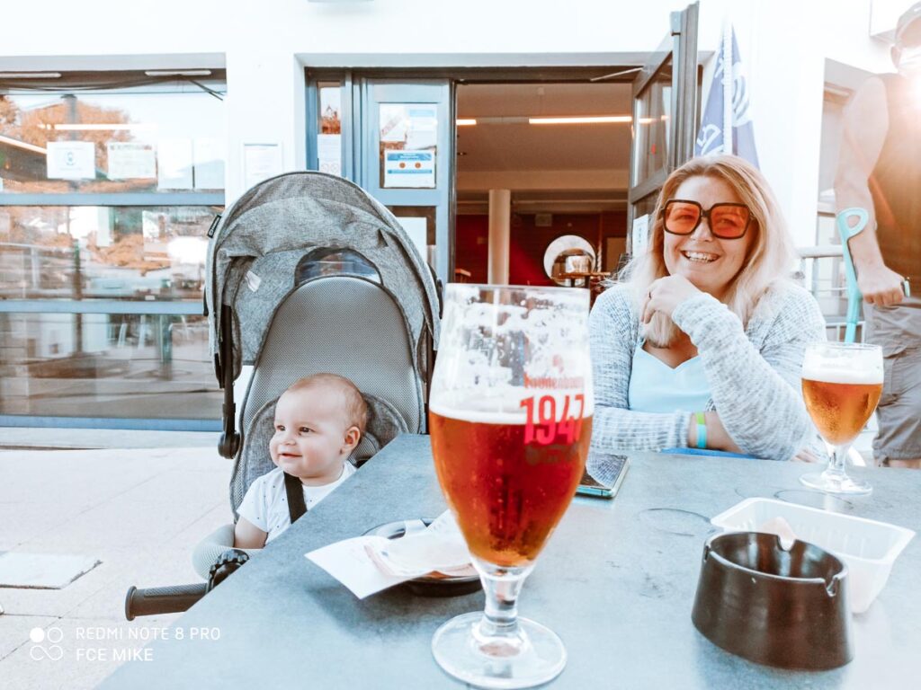 The bar area Breanne and baby At Des Menhirs Campsite in Carnac (12)