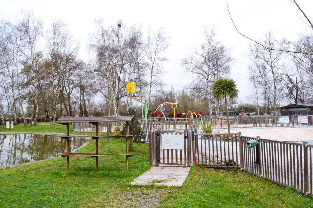 entrance to swimming pool at Yelloh Village Camping Bordeaux Lac (10)