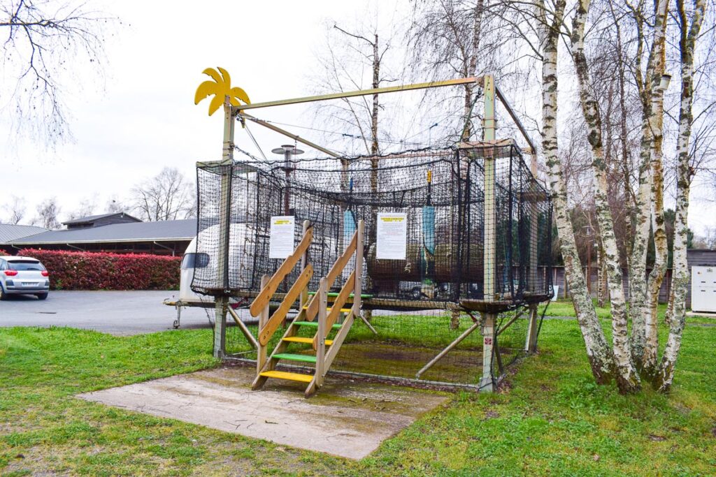 Netted play area at Yelloh Village Camping Bordeaux Lac (20)