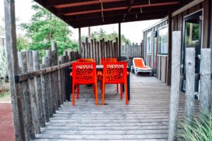 Outdoor seating area with Gamme duo premium plus at camping L'ocean-16