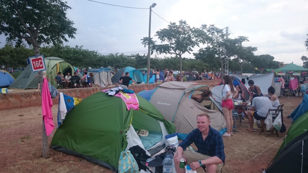 cAMPING AT A FESTIVAL IN A TENT IN sPAIN AT THE fib