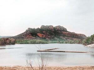 The View of Rocher de roquebrune sur argens accross the lake