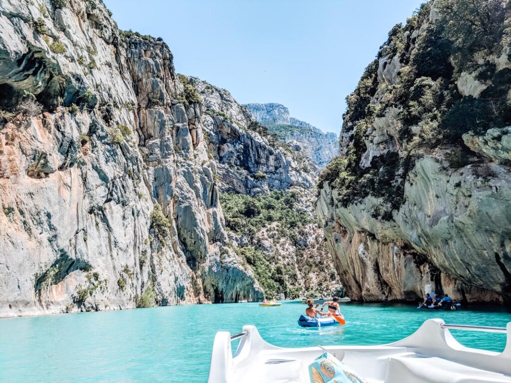 Lac de sainte croix scenery of the canyon lake in the gorge du verdon in the var region of france