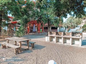 communal-bbq-area-at-sylvamar-campsite