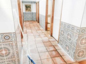 shower-blocks-with-squeegee-at-camping-sylvamar