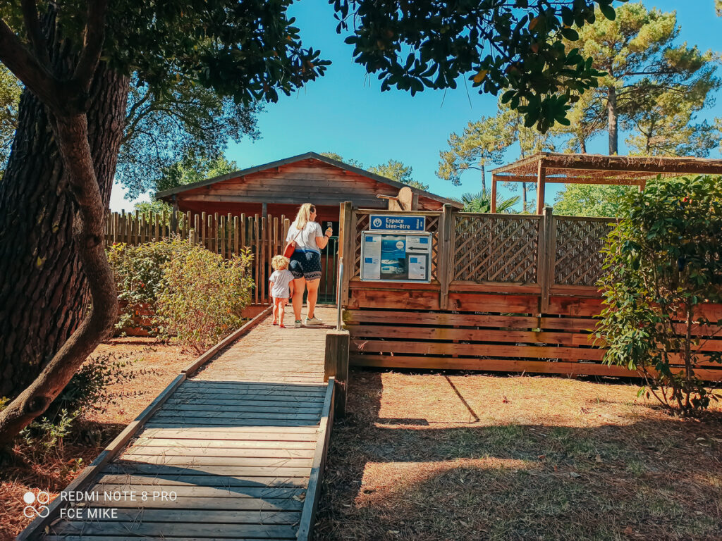 spa and treatment area at Marvilla parks le soleil des landes campsite (11)