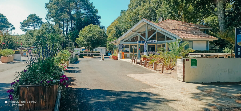 the reception and entrance of Marvilla parks le soleil des landes campsite (20)