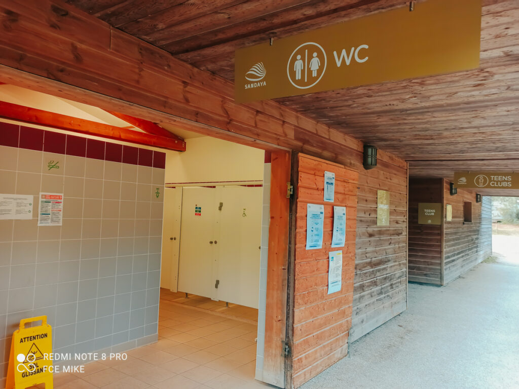 toilet block at soustons village