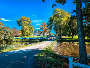 lakes and country manor house at domaine des ormes hotel and resort