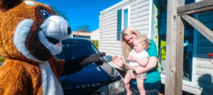 Homy mascott at marvilla parks domaine du clarys
