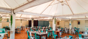 the restaurant at Le Lac des 3 Vallées