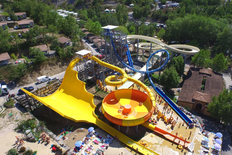 Campsites With Epic Water Slides & Aqua Parks in France – Eurocamp ...