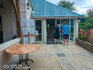 the takeaway area at parc de fierbois