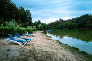 the lake beach at parc de fierbois