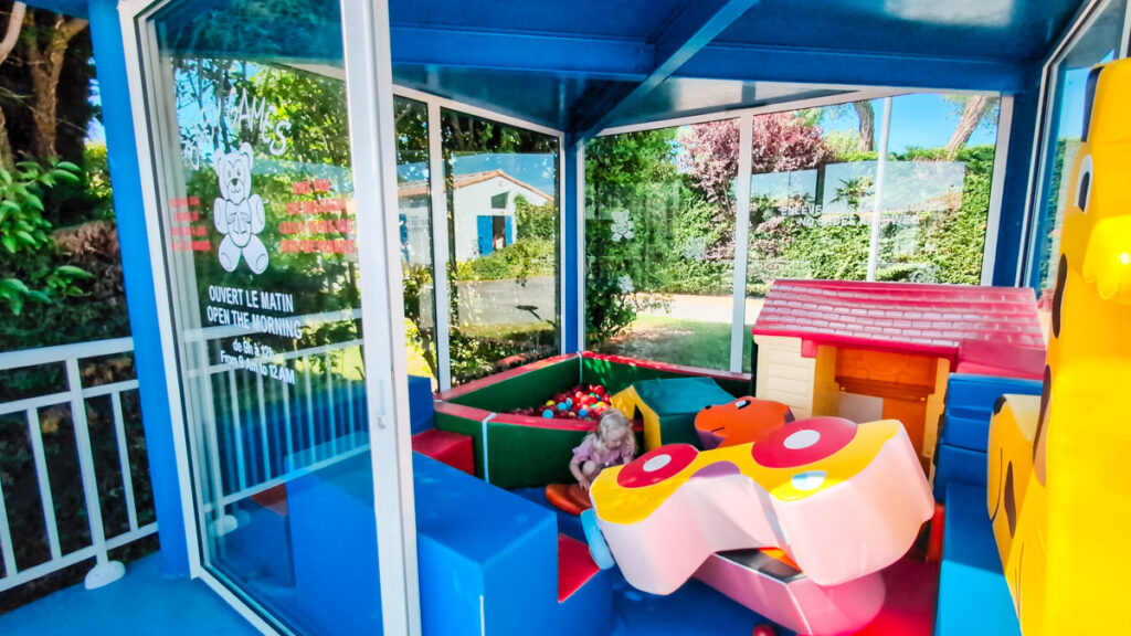 Baby play room at Camping Bel