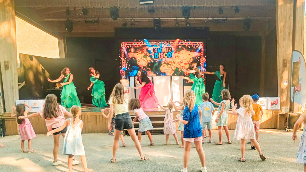 eurocamp and homair mini disco at La Grande Metairie