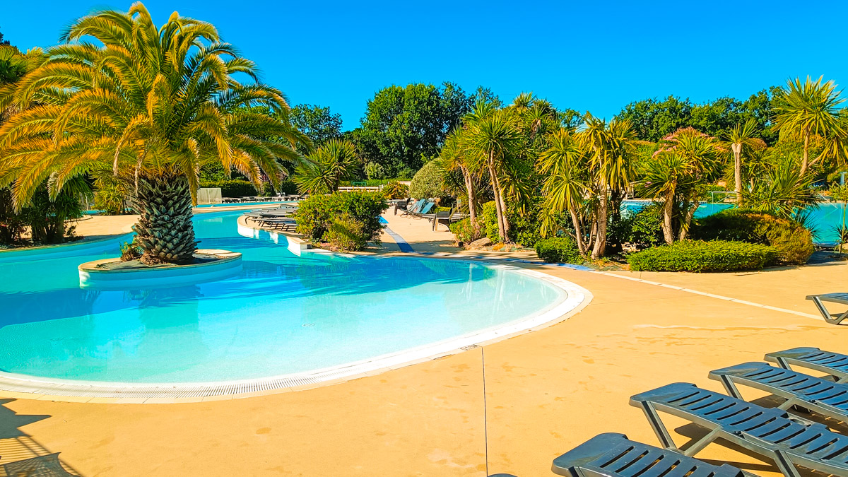 Eurocamp pool facilities at Camping la grande metairie a homair site in Carnac brittany