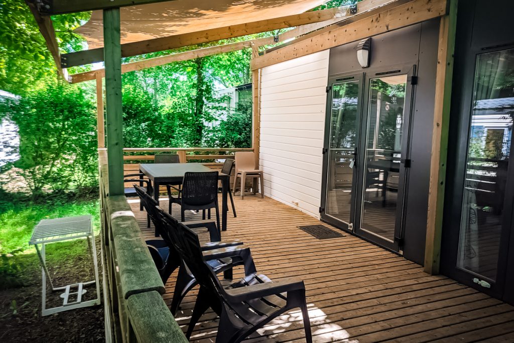 Outside seating area in the Eurocamp Azure plus mobile home